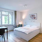 Apartment Hitrental Riesbach *