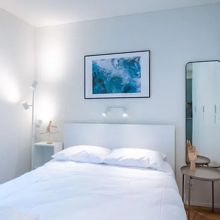 Hitrental Riesbach Апартаменти *