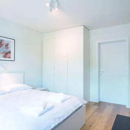 Hitrental Riesbach Апартаменти