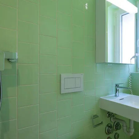 Hitrental Riesbach شقة *